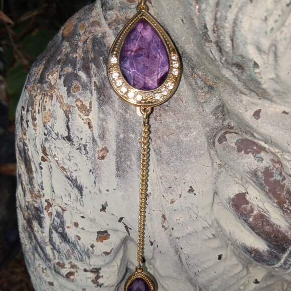 VINTAGE PURPLE GLASS OPERA LENGTH GOLD TONE NECKLACE with Rhinestones - Picture 4 of 6